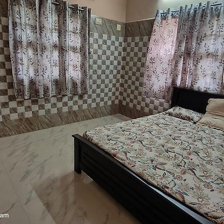 Selvams Home Stay Tiruchchendūr Εξωτερικό φωτογραφία